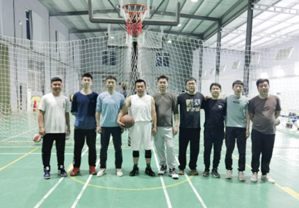 智天新航公司定期举办篮球活动 